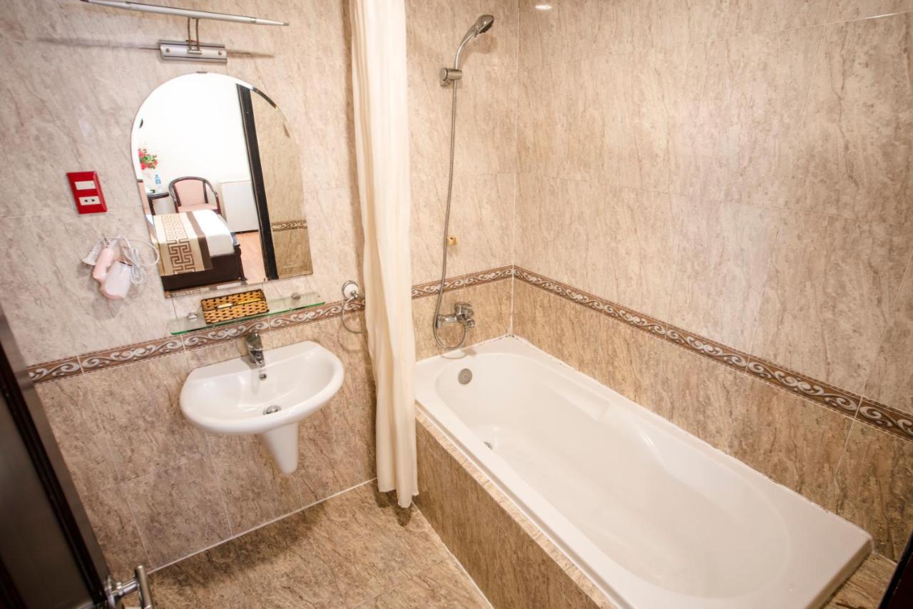 Thanh Thu Hotel Ho Chi Minh City Exterior photo
